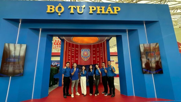 Tuổi trẻ Báo Pháp luật Việt Nam hưởng ứng 80 năm thành tựu đất nước và ngành Tư pháp